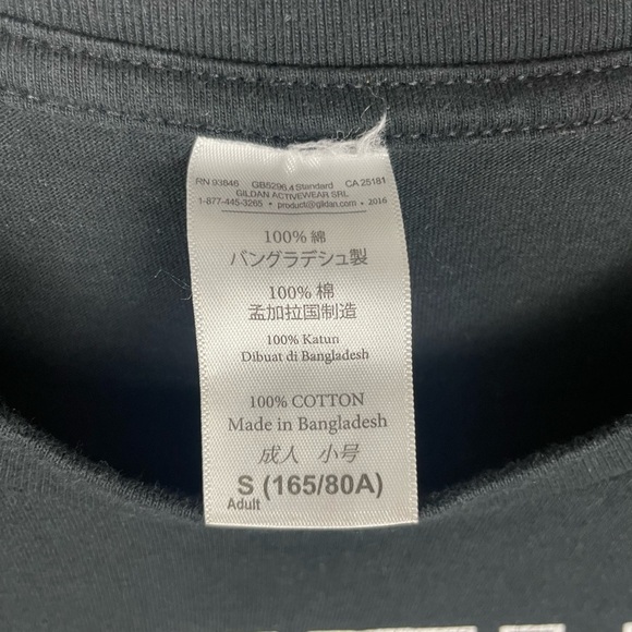 Gildan Black Yeezus Skull‎ Indian Headdress Graphic City List Tour T-Shirt - Picture 3 of 5